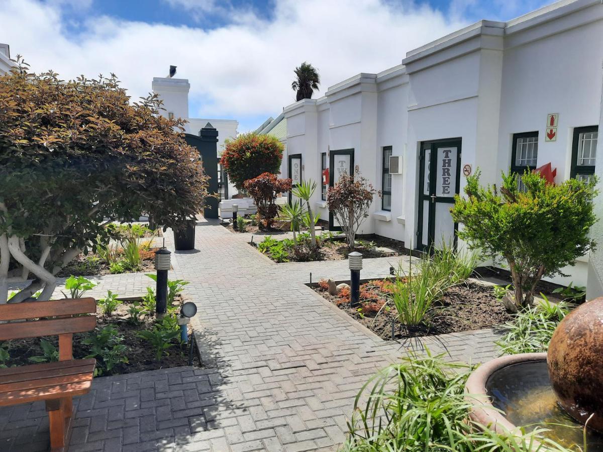 Langholm Hotel Walvis Bay Dış mekan fotoğraf