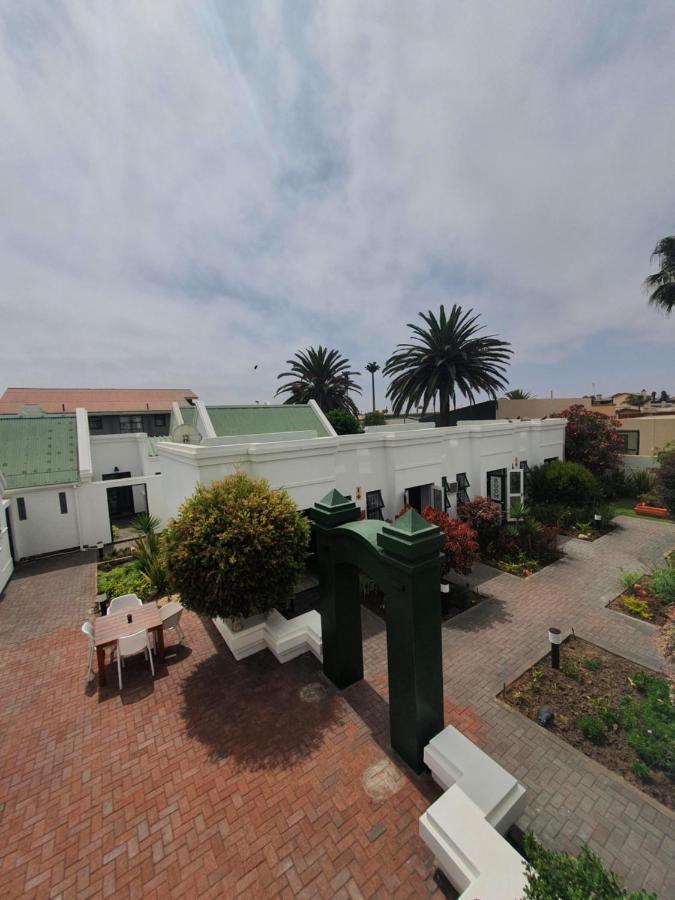 Langholm Hotel Walvis Bay Dış mekan fotoğraf