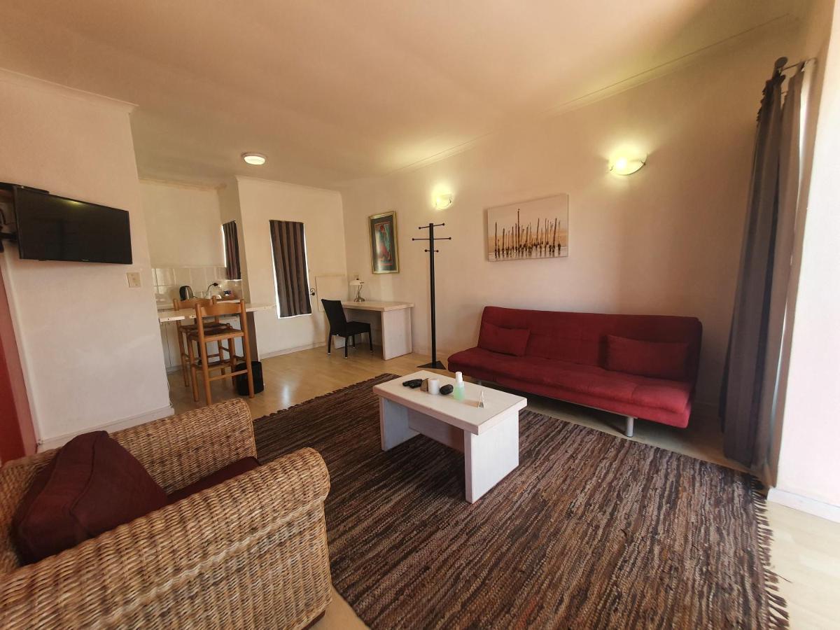 Langholm Hotel Walvis Bay Dış mekan fotoğraf